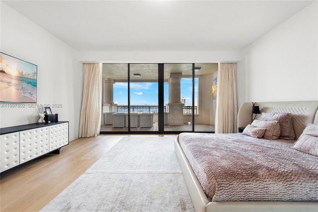 6882 Fisher Island Dr 6882, Miami Beach, FL 33109