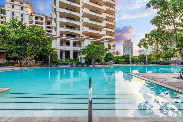6882 Fisher Island Dr 6882, Miami Beach, FL 33109