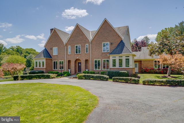 30 PINEY MEETINGHOUSE CT, Potomac, MD 20854