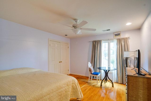 30 PINEY MEETINGHOUSE CT, Potomac, MD 20854