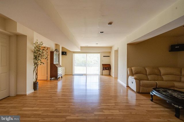 30 PINEY MEETINGHOUSE CT, Potomac, MD 20854