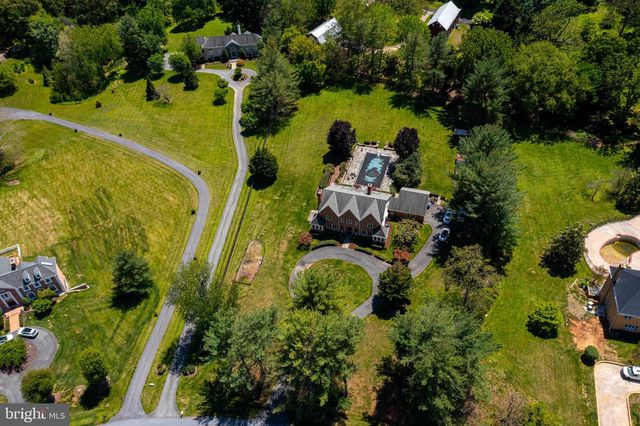 30 PINEY MEETINGHOUSE CT, Potomac, MD 20854