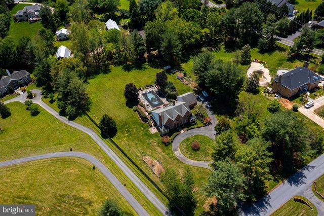 30 PINEY MEETINGHOUSE CT, Potomac, MD 20854