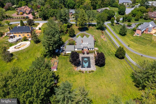 30 PINEY MEETINGHOUSE CT, Potomac, MD 20854