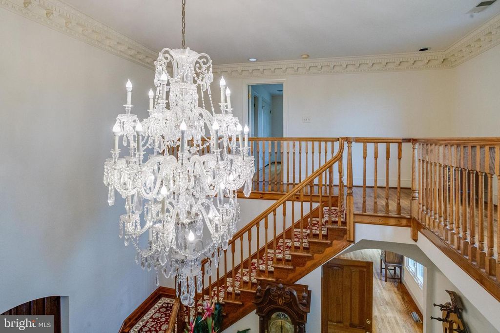 Image 58 of property listing at 30 PINEY MEETINGHOUSE CT, Potomac, MD 20854