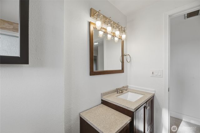 2428 Loerland Lane, Oak Harbor, WA 98277