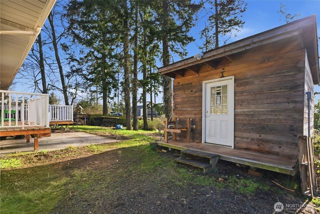 2428 Loerland Lane, Oak Harbor, WA 98277