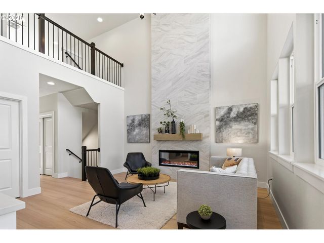 4721 Nw CAMAS MEADOWS Dr, Camas, WA 98607
