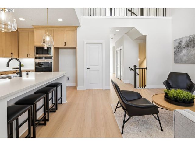 4721 Nw CAMAS MEADOWS Dr, Camas, WA 98607