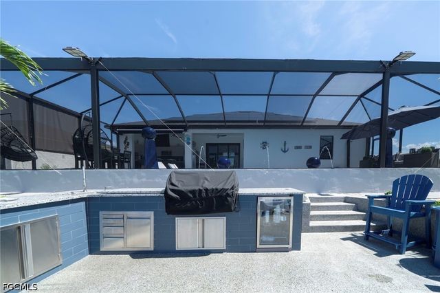 710 SW 12th TER, Cape Coral, FL 33991