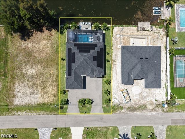 710 SW 12th TER, Cape Coral, FL 33991