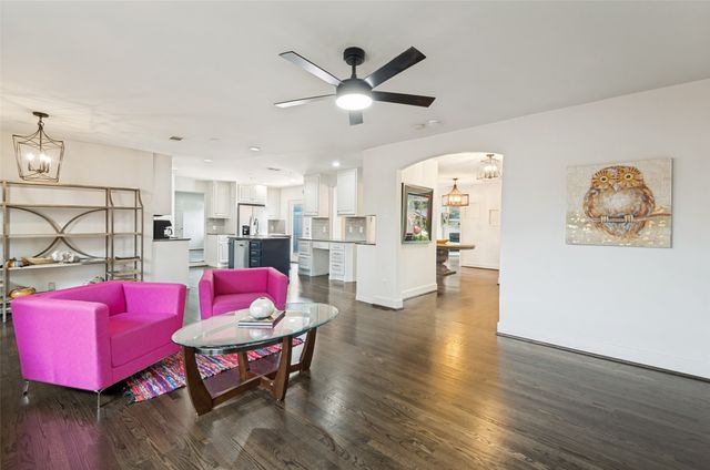 3581 Woodleigh Drive, Dallas, TX 75229