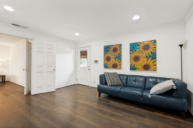 3581 Woodleigh Drive, Dallas, TX 75229