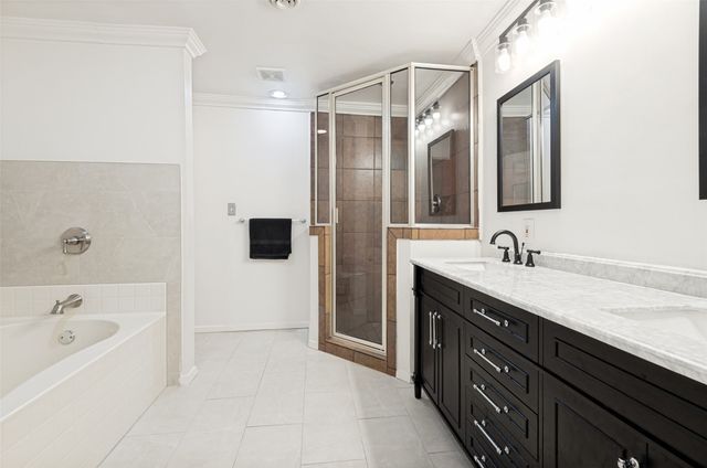 3581 Woodleigh Drive, Dallas, TX 75229