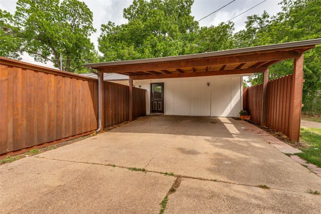 3581 Woodleigh Drive, Dallas, TX 75229
