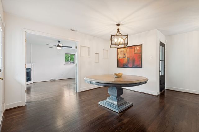 3581 Woodleigh Drive, Dallas, TX 75229