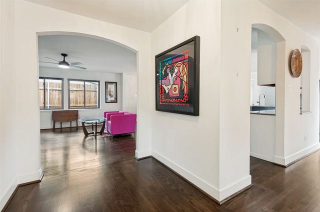 3581 Woodleigh Drive, Dallas, TX 75229