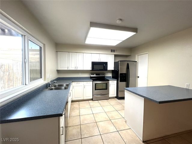 4628 Michillinda Lane, Las Vegas, NV 89121