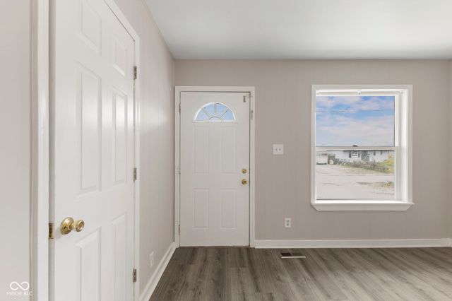 2890 Draper Street, Indianapolis, IN 46203