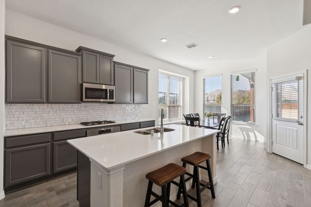 1353 Lake Grove Drive, Little Elm, TX 75068