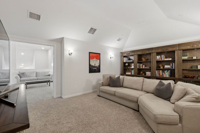 1353 Lake Grove Drive, Little Elm, TX 75068