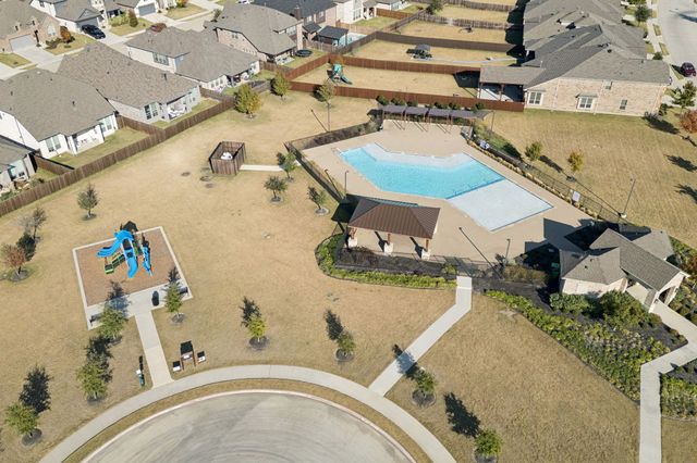 1353 Lake Grove Drive, Little Elm, TX 75068