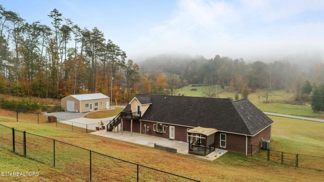 5728 Hickory Valley Rd, Heiskell, TN 37754