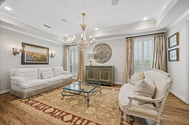 802 Anderson Street, Bellaire, TX 77401