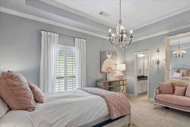 802 Anderson Street, Bellaire, TX 77401