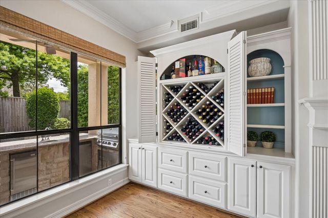 802 Anderson Street, Bellaire, TX 77401