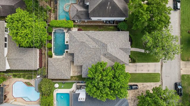 802 Anderson Street, Bellaire, TX 77401