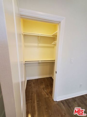 2227 Hauser Boulevard, Los Angeles, CA 90016