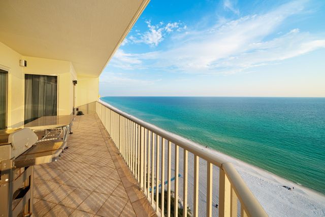 8601 W Surf 15 Drive 15w, Panama City Beach, FL 32408