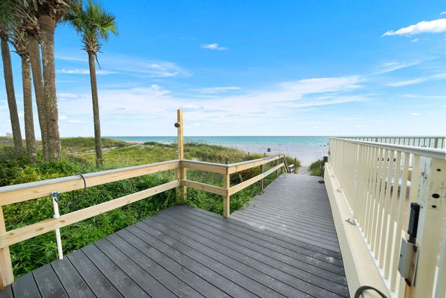 8601 W Surf 15 Drive 15w, Panama City Beach, FL 32408