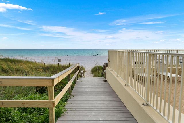 8601 W Surf 15 Drive 15w, Panama City Beach, FL 32408