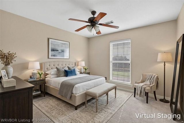 2117 Parkway Circle, Van Buren, AR 72956
