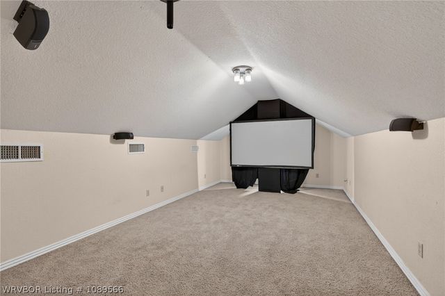 2117 Parkway Circle, Van Buren, AR 72956