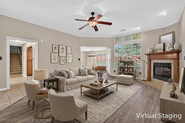 2117 Parkway Circle, Van Buren, AR 72956