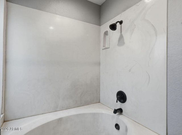 6016 W KINGS Avenue, Glendale, AZ 85306