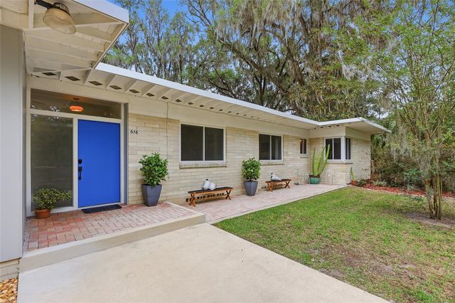 616 SW 21ST AVENUE, Gainesville, FL 32601
