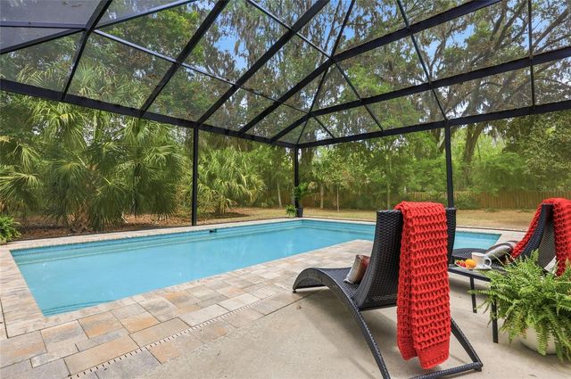 616 SW 21ST AVENUE, Gainesville, FL 32601