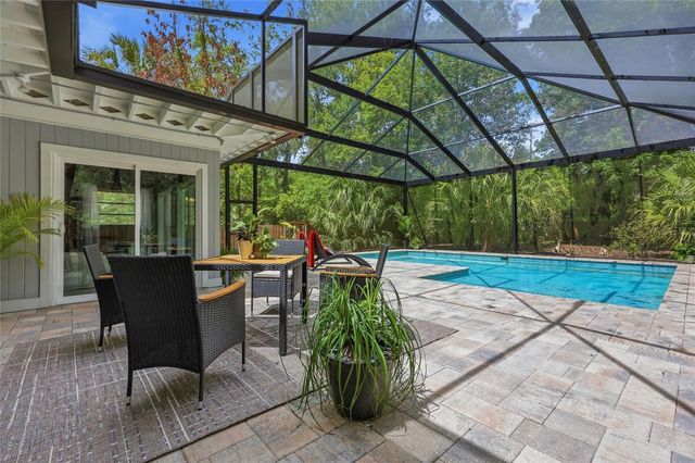616 SW 21ST AVENUE, Gainesville, FL 32601