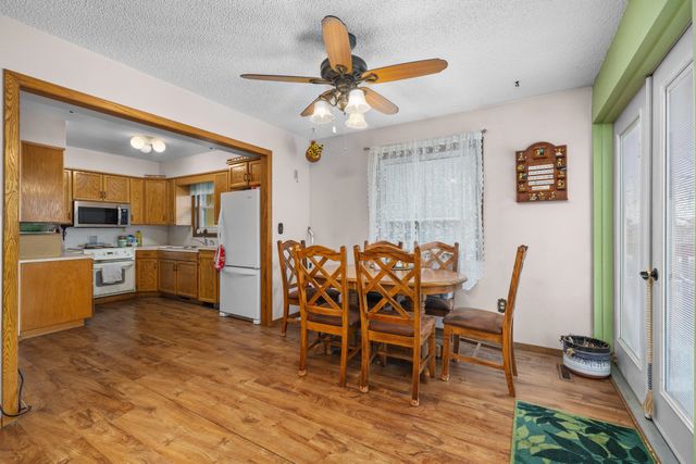 1410 1ST ST NE, Minot, ND 58701