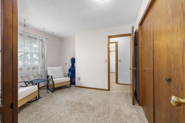 1410 1ST ST NE, Minot, ND 58701