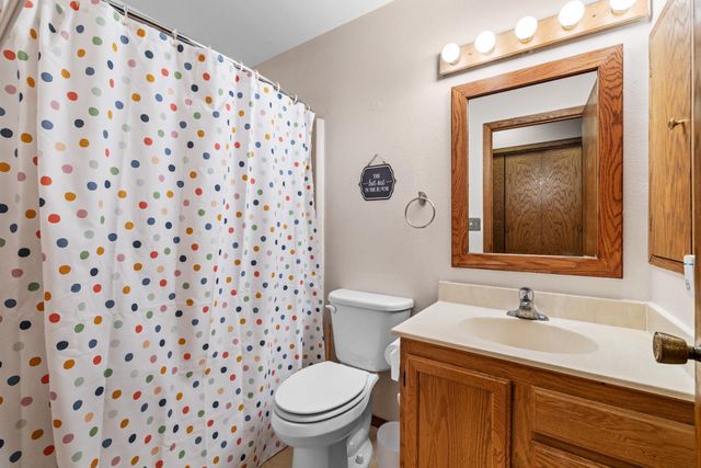 1410 1ST ST NE, Minot, ND 58701