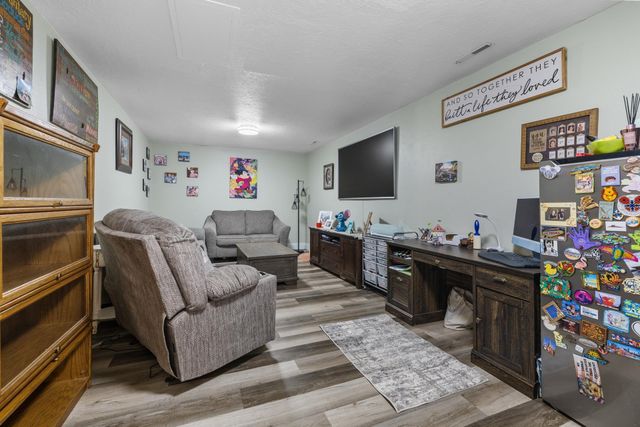 1410 1ST ST NE, Minot, ND 58701