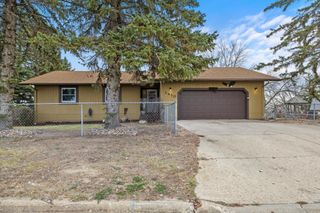 1410 1ST ST NE, Minot, ND 58701