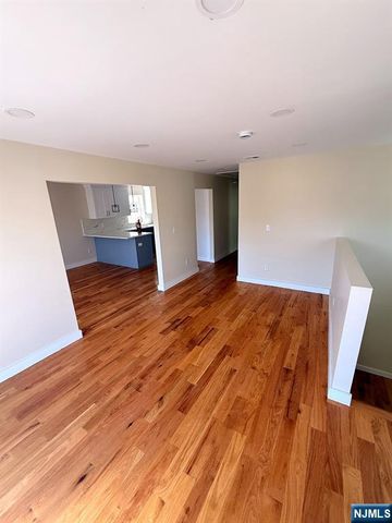 271-273 Schley Street 2, Newark, NJ 07112