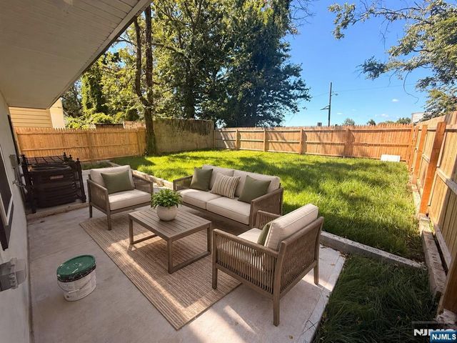 271-273 Schley Street 2, Newark, NJ 07112