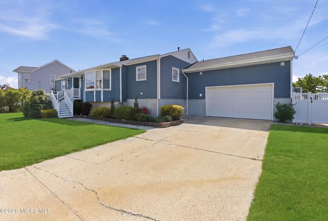 3315 Windsor Avenue, Toms River, NJ 08753